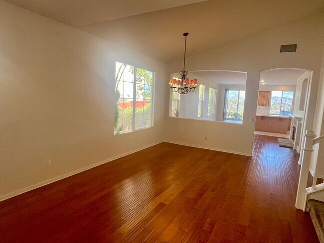 Building Photo - patt1460 Sapphire