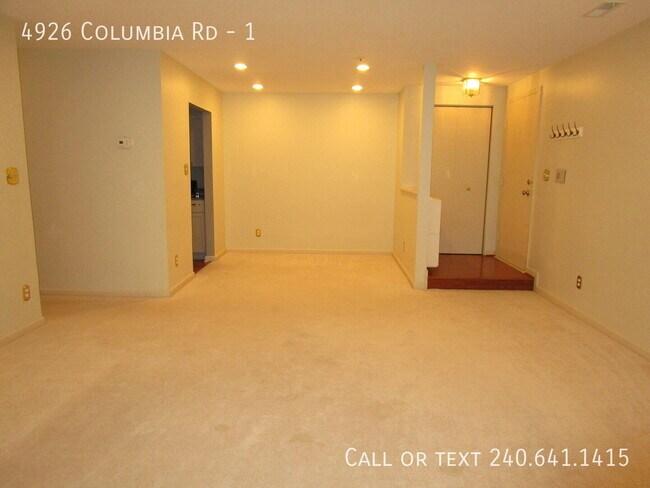 Building Photo - 4926 Columbia Rd