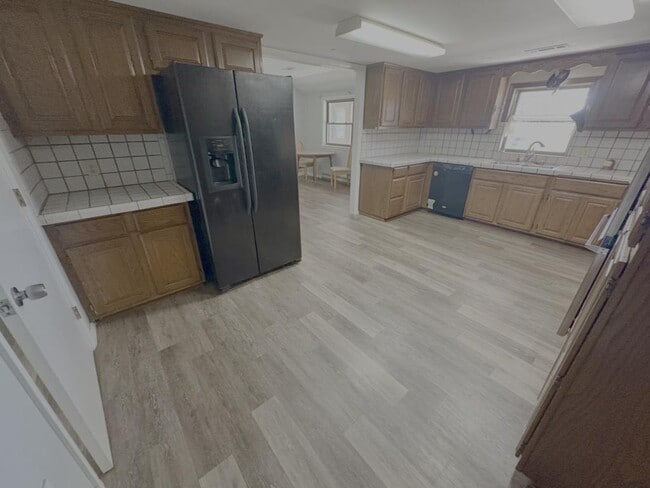 Building Photo - 475375 Twin Falls Rd