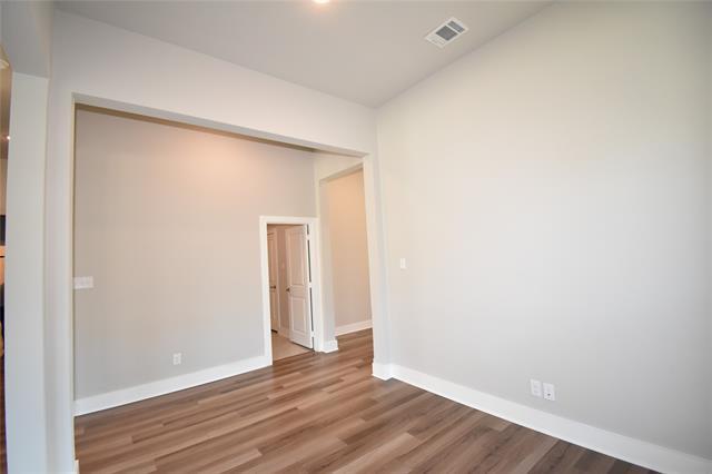 Building Photo - 3304 Lenten Rose Ln