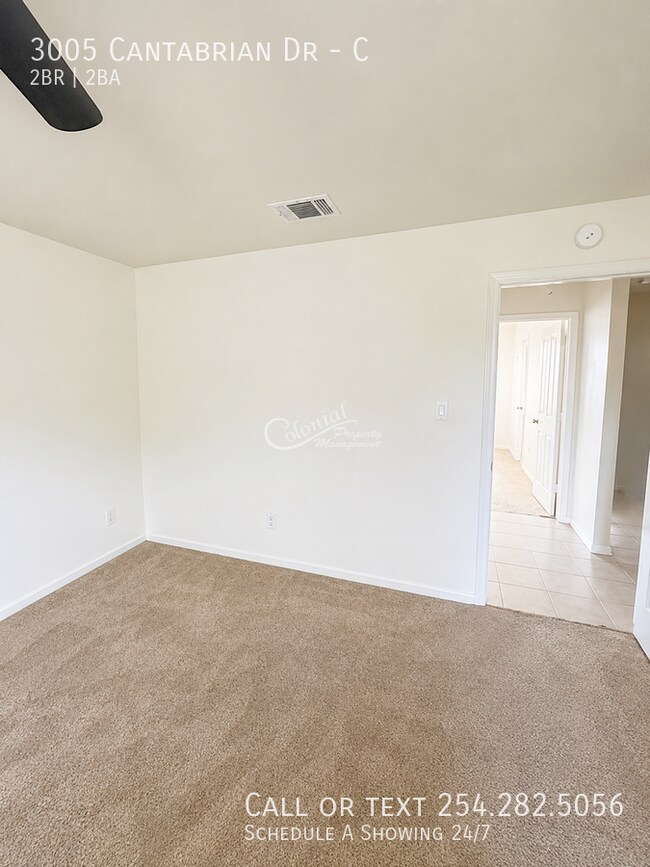 Building Photo - 3005 Cantabrian Dr