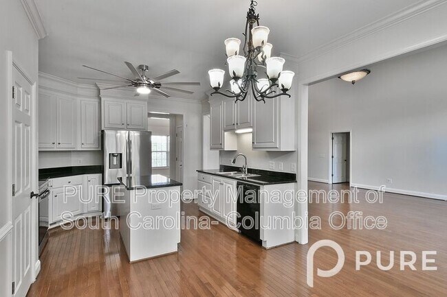 Building Photo - 4 Hunters Pond Dr