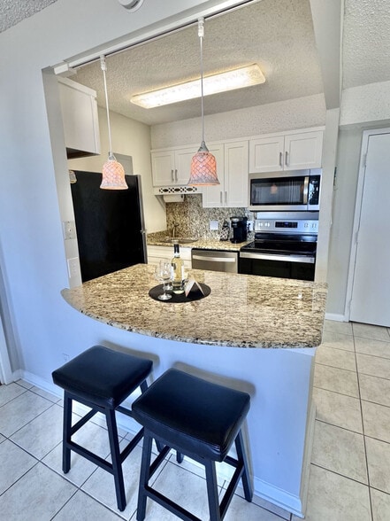 Building Photo - 303 Atlantic Ave