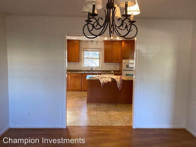 Building Photo - 3 br, 2 bath House - 1209 Woodhill Drive