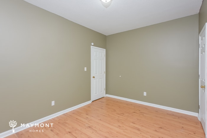 Building Photo - 141 Parklane Pl