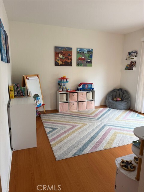 Building Photo - 49 Amberleaf