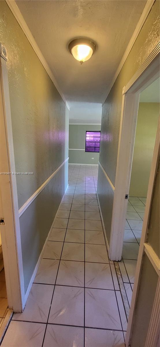 Building Photo - 1310 NE 143rd St