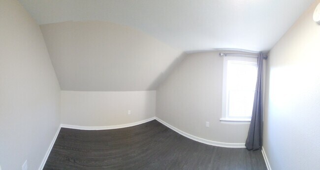 Building Photo - 4617 N 37th St