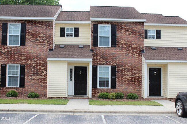 Building Photo - 324 Mae Byrd Rd
