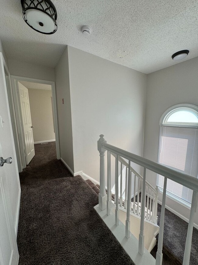 Building Photo - Yorkshire Downs Townhome