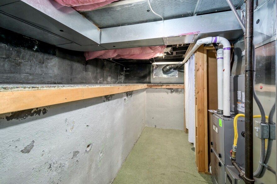 Building Photo - 1835 S 1700 E