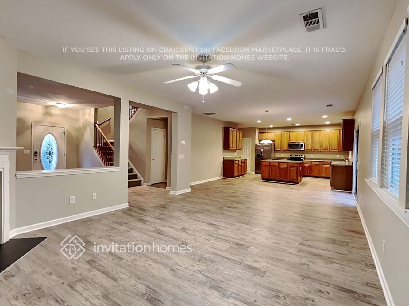 Building Photo - 1093 Sparkling Cove Dr