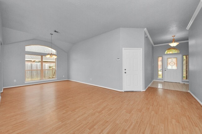 Building Photo - 9711 Andrews Ln