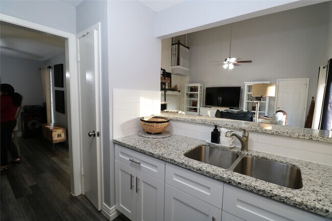 Building Photo - 25107 Spring Creek Dr