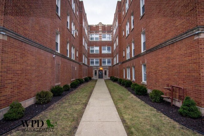 Building Photo - 1 bedroom in Chicago IL 60621