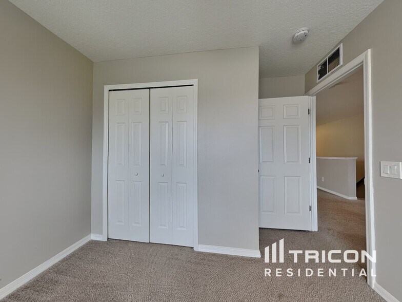 Building Photo - 18840 Narimore Dr
