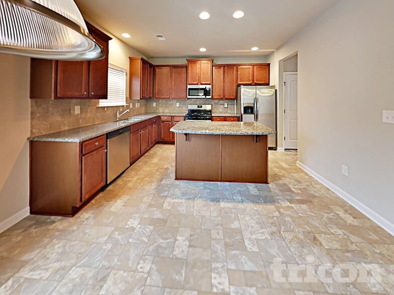Building Photo - 5702 Pahaska Ct