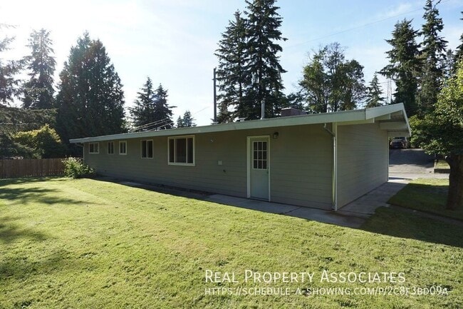 Building Photo - 1017 S 124th Pl