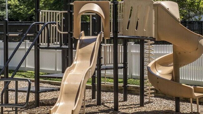 Building Photo - 3610 Mystic Valley Pkwy