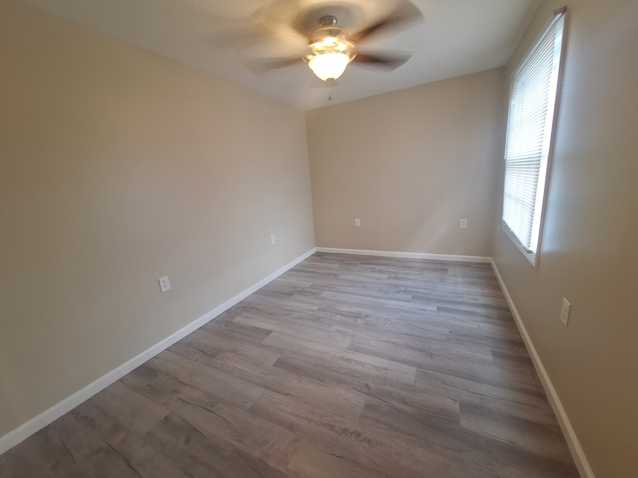 Bedroom 1 - 547 Ronceverte Ave