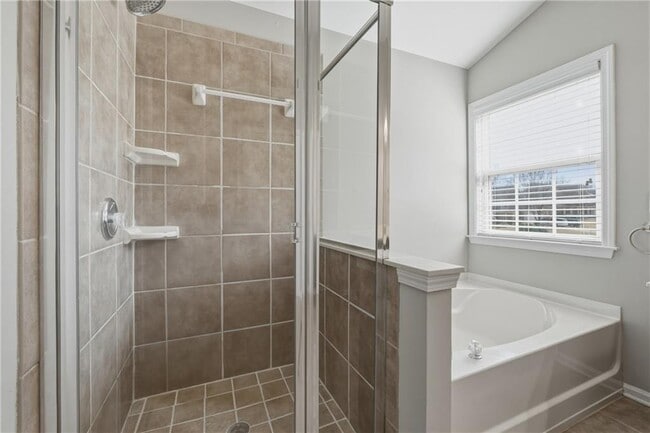 Building Photo - 5375 Concord Downs Dr