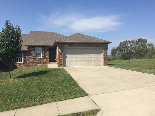 Building Photo - 1115 N Missouri Dr