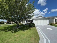 Building Photo - 2524 English Ivy Cir