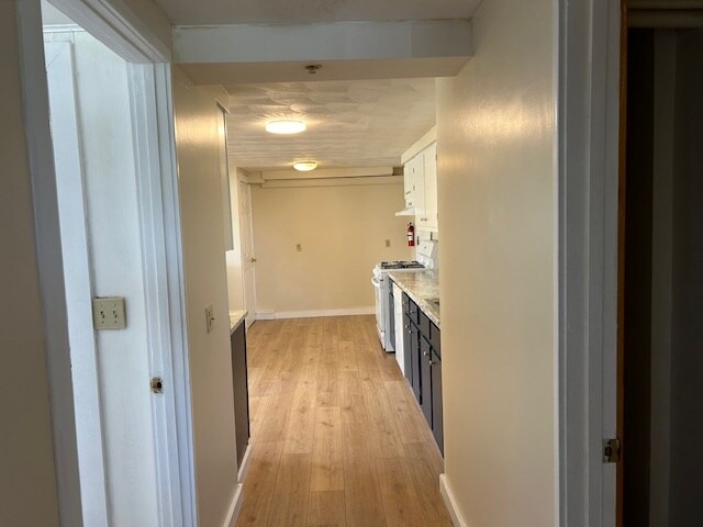 Building Photo - Orchard Apartments