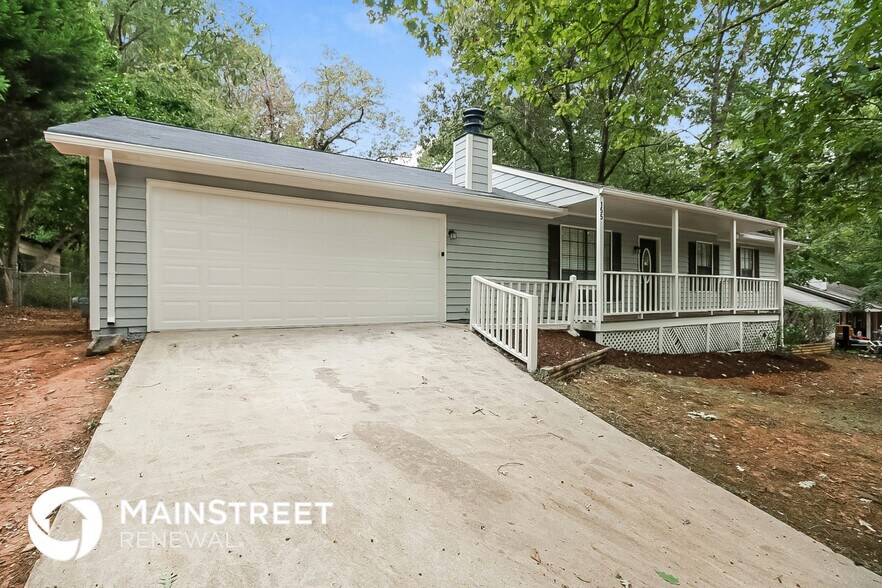 Primary Photo - 155 Hunt Ridge Dr