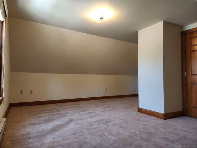 Building Photo - 58 Willington Ave