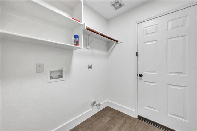 Building Photo - 3500 San Patricio Dr