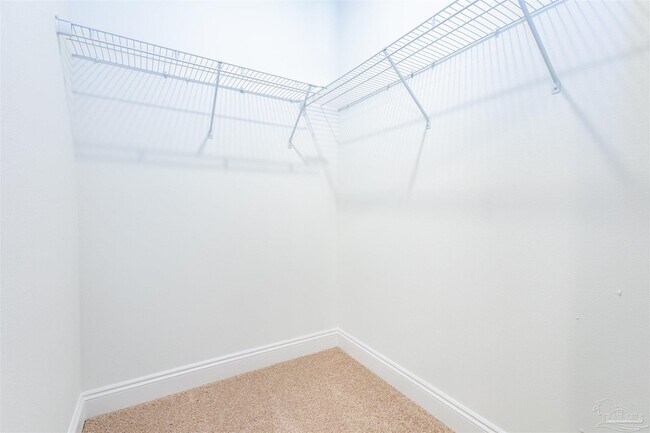 Building Photo - 9276 Sunset Dr