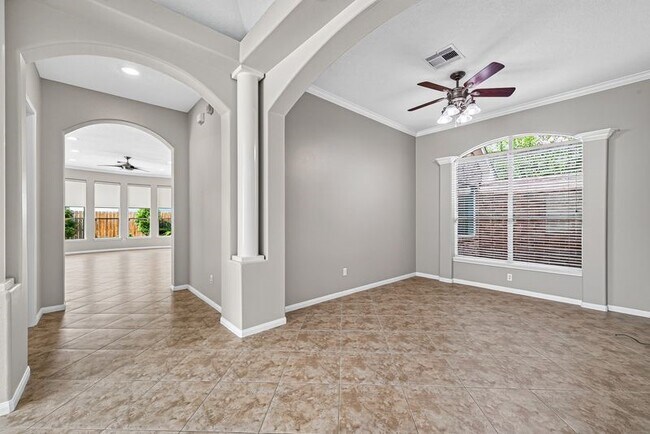 Building Photo - 1103 Parkhaven Ln