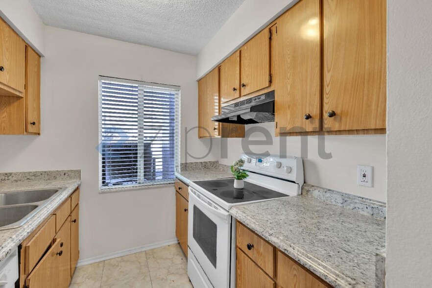 Building Photo - 7518 Needle Leaf Pl