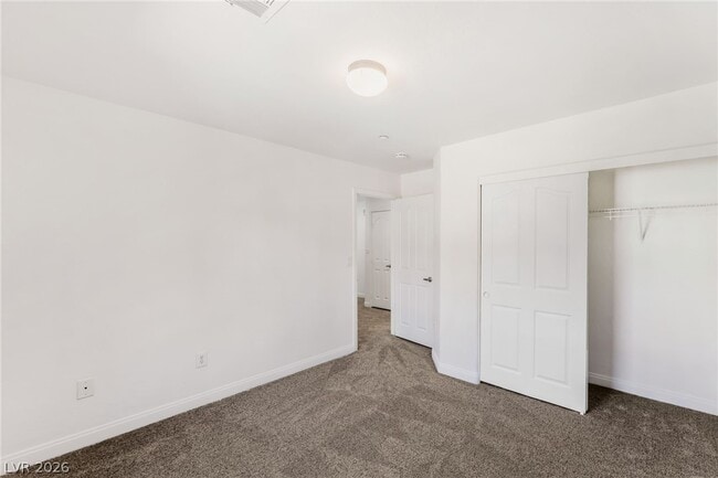 Building Photo - 310 Clarence House Ave