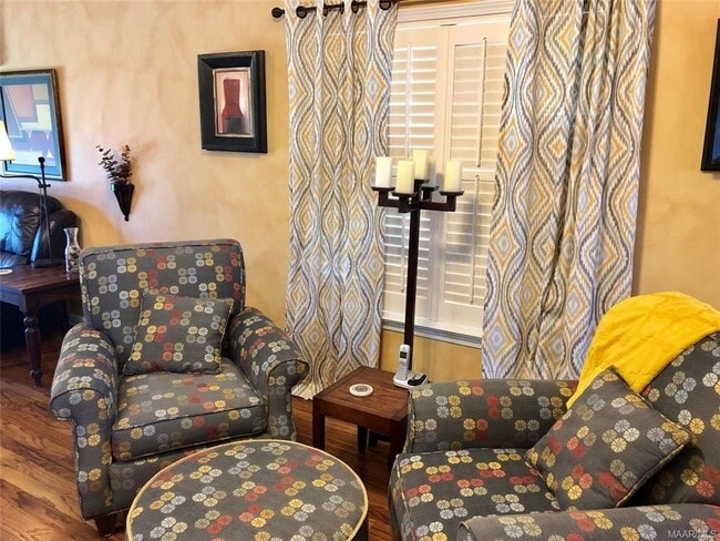 Building Photo - 9225 Harrington Cir