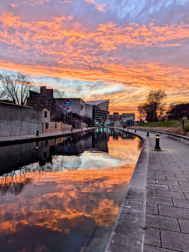 Building Photo - 1205 Cottage Ave