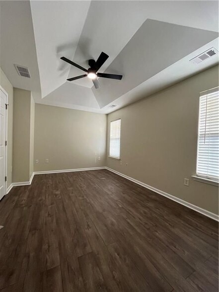 Building Photo - 5368 Hickory Knoll NW