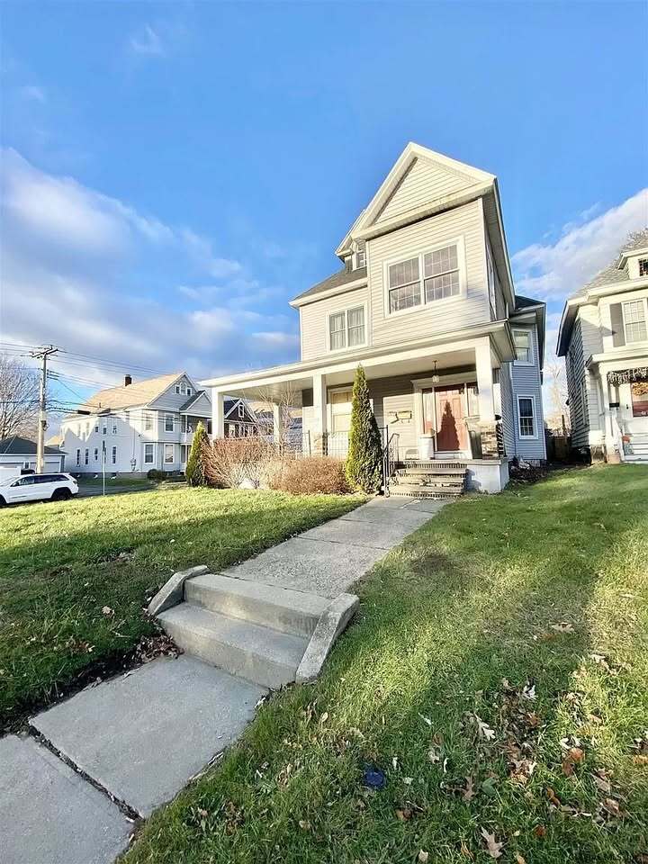 Building Photo - 901 Nott St