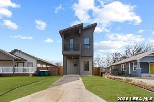 Building Photo - 1334 Center St