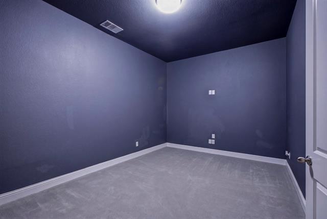 Building Photo - 2602 Delta Dr