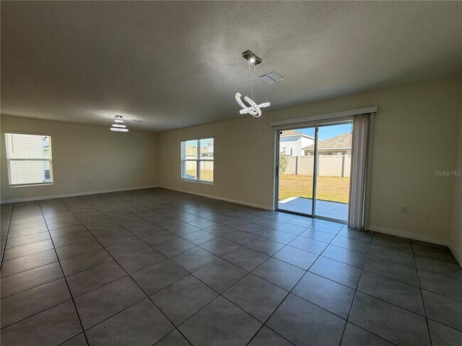 Building Photo - 12072 Downy Birch Dr