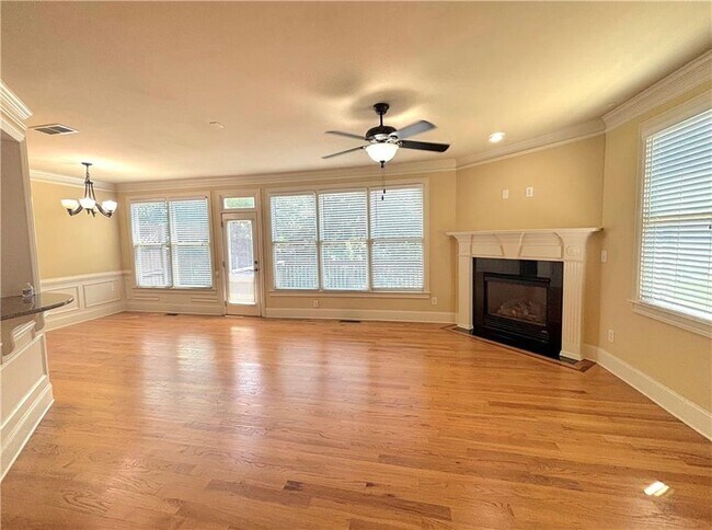Building Photo - 5795 Vista Brook Dr
