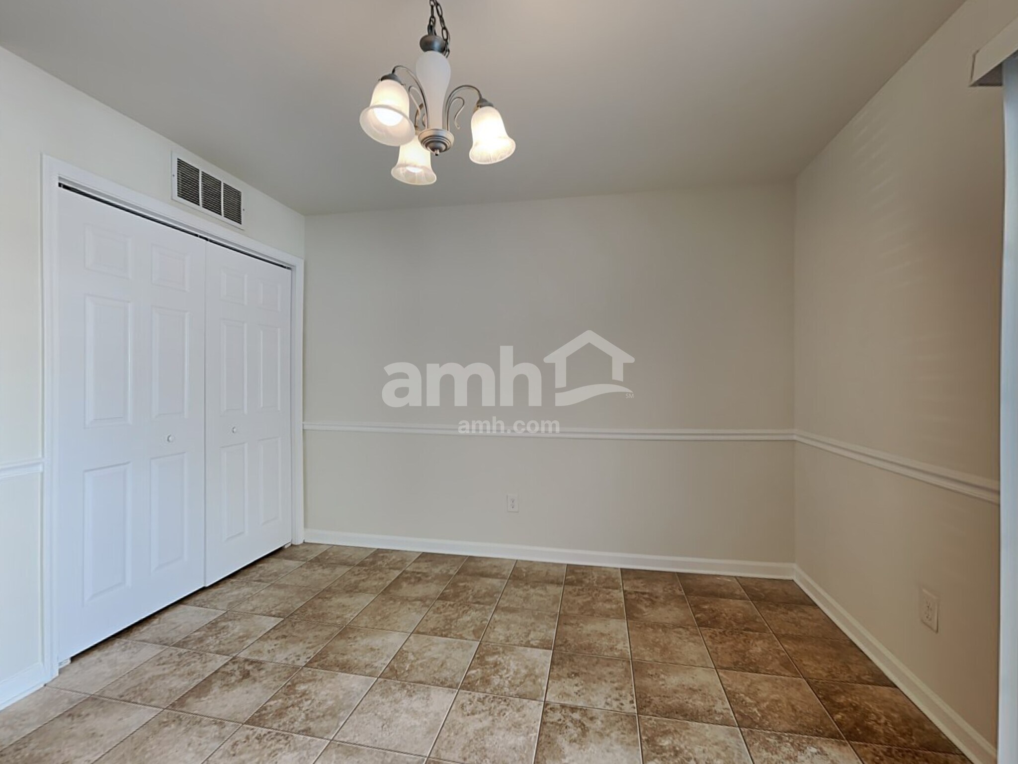 Building Photo - 4019 Tarrant Trace Cir