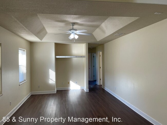 Building Photo - 5 br, 2 bath House - 5361 Somerville Dr
