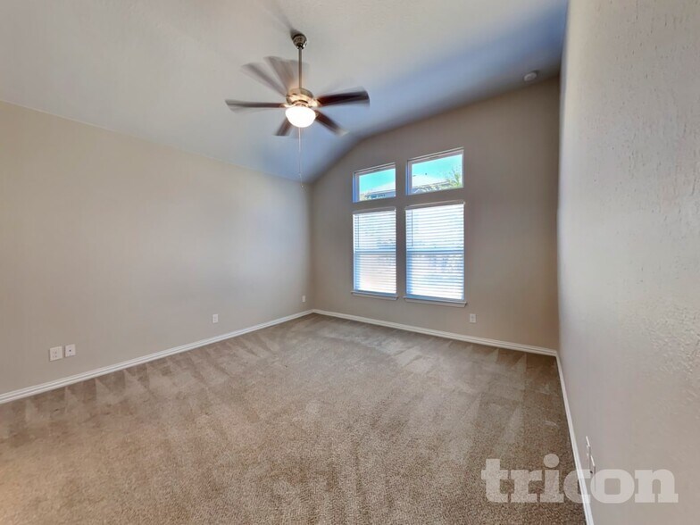 Building Photo - 7950 Headwaters Trail