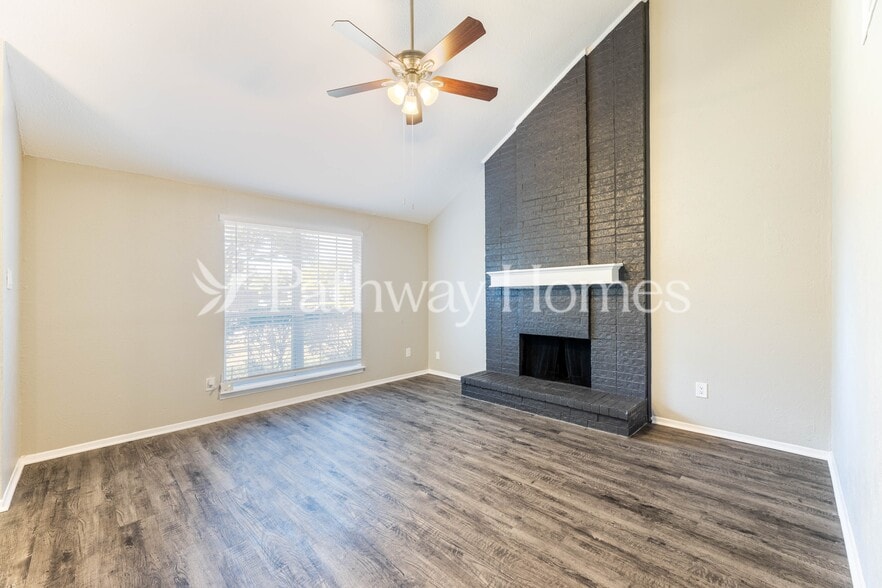 Building Photo - 4064 Lonesome Trail