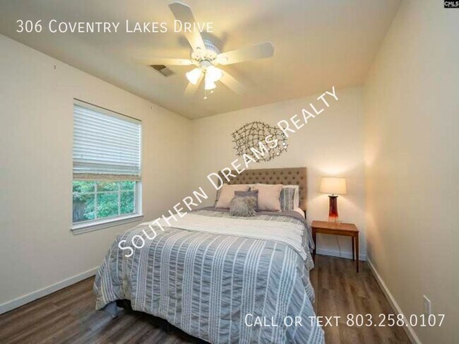Building Photo - 306 Coventry Lake Dr