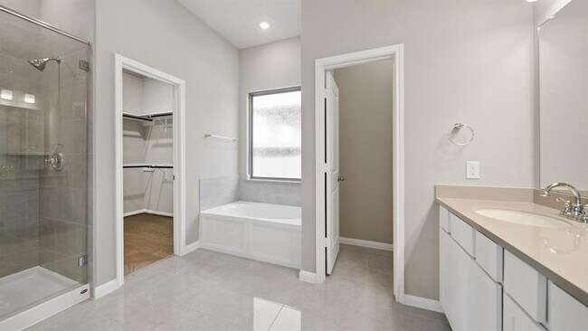Building Photo - 1907 Meadow Trail Dr
