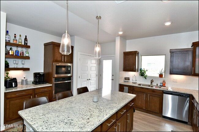 Building Photo - 15237 Ambition Ave